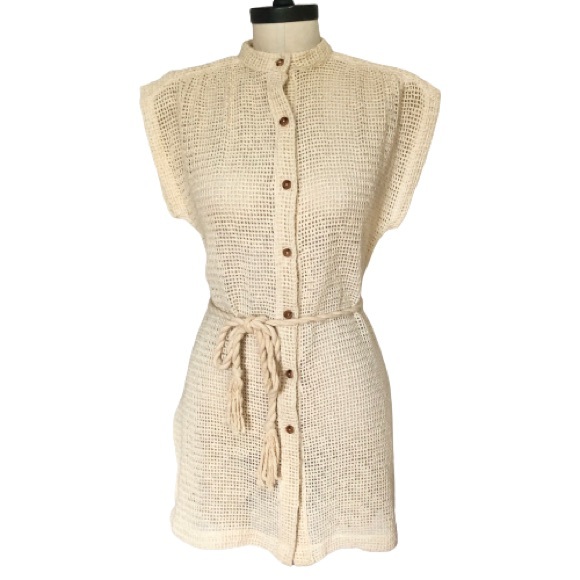 70s Vtg Open Knit Wood Button Rope Belted Tunic - Picture 3 of 17